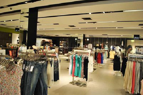 广南商场里的店面怎么装修？